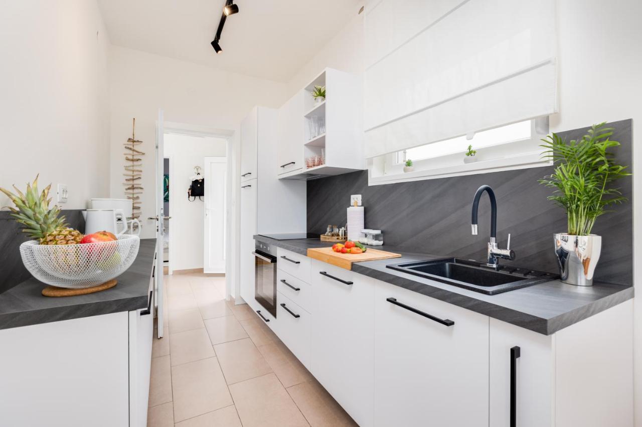 Come&stay Apartment *