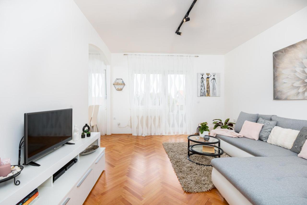 Apartament Come&stay *